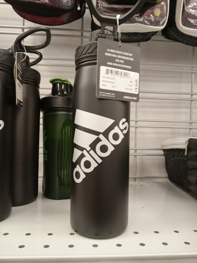 Clothing Store «Old Navy», reviews and photos, 19401 Alderwood Mall Pkwy, Lynnwood, WA 98036, USA