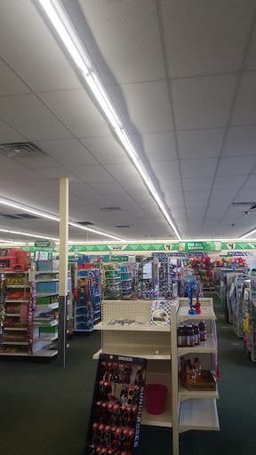 Dollar Store «Dollar Tree», reviews and photos, 3236 Orchard Lake Rd, West Bloomfield Township, MI 48324, USA
