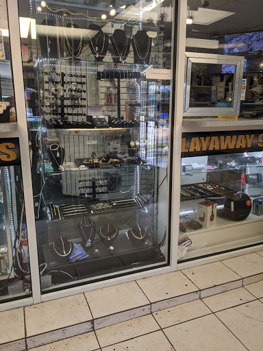 Pawn Shop «Lucky Pawn Jewelry», reviews and photos, 10207 NW 7th Ave, Miami, FL 33150, USA