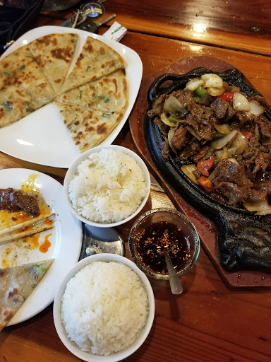 Shopping Mall «Sunset Shopping Center», reviews and photos, 5270 SW Philomath Blvd, Corvallis, OR 97333, USA