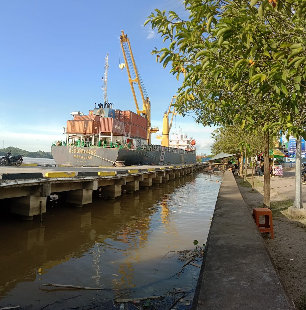 Pelabuhan Tanjung Redeb Photo