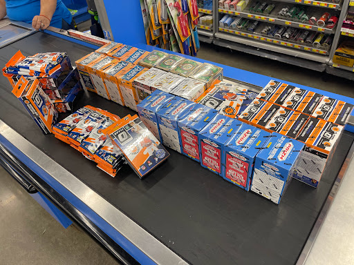 Department Store «Walmart Supercenter», reviews and photos, 3002 Stacy Allison Way, Woodburn, OR 97071, USA