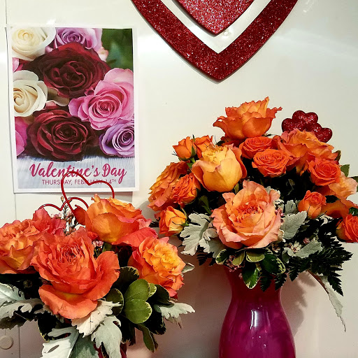 Florist «Bakanas Flowers And Gifts», reviews and photos, 27 N Maple Ave, Marlton, NJ 08053, USA