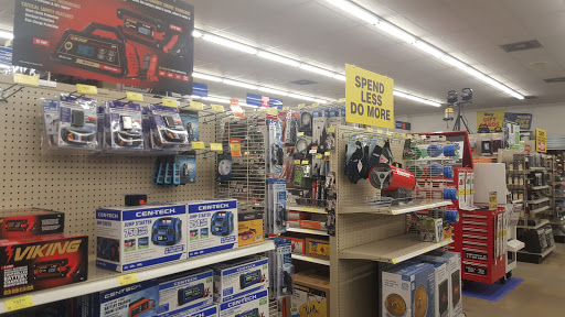 Hardware Store «Harbor Freight Tools», reviews and photos, 440 E Arrow Hwy, Covina, CA 91722, USA