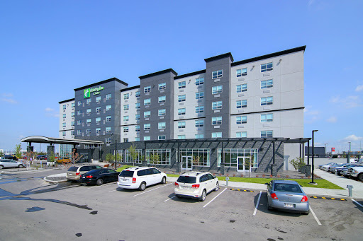 Holiday Inn & Suites Calgary Airport North
