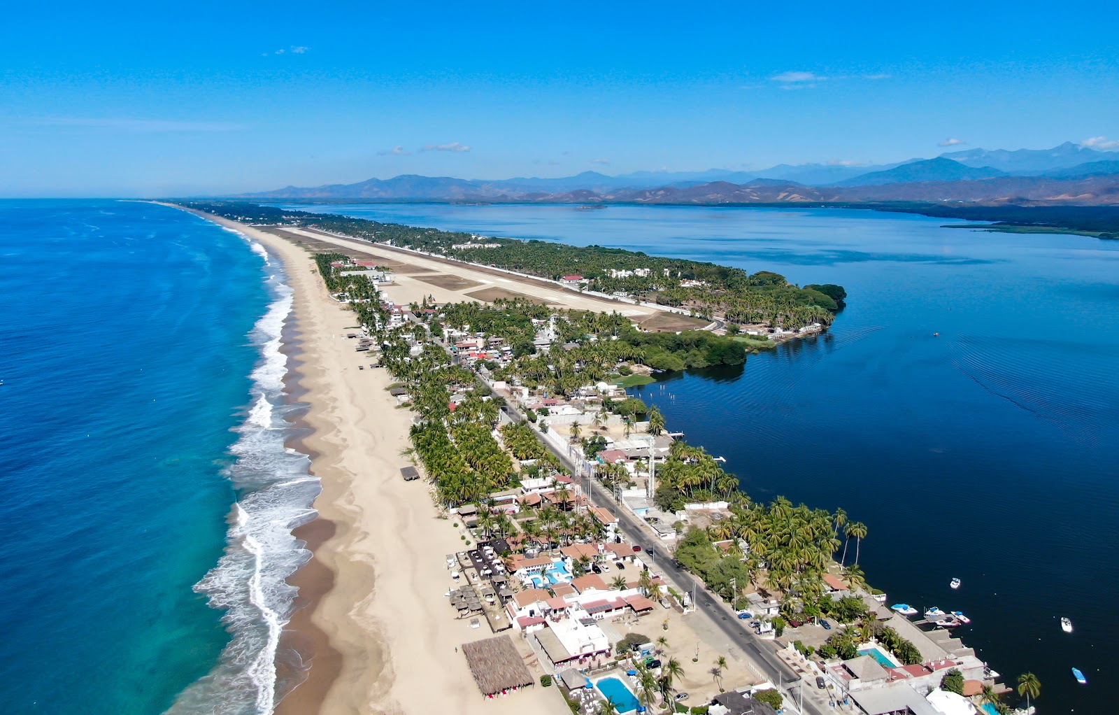 Zdjęcie Playa Pie de La Cuesta z poziomem czystości wysoki