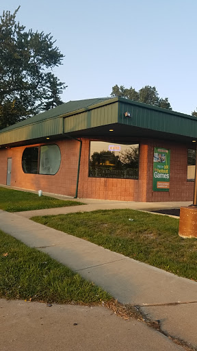 Movie Rental Store «Family Video», reviews and photos, 5886 Dorr St, Toledo, OH 43615, USA