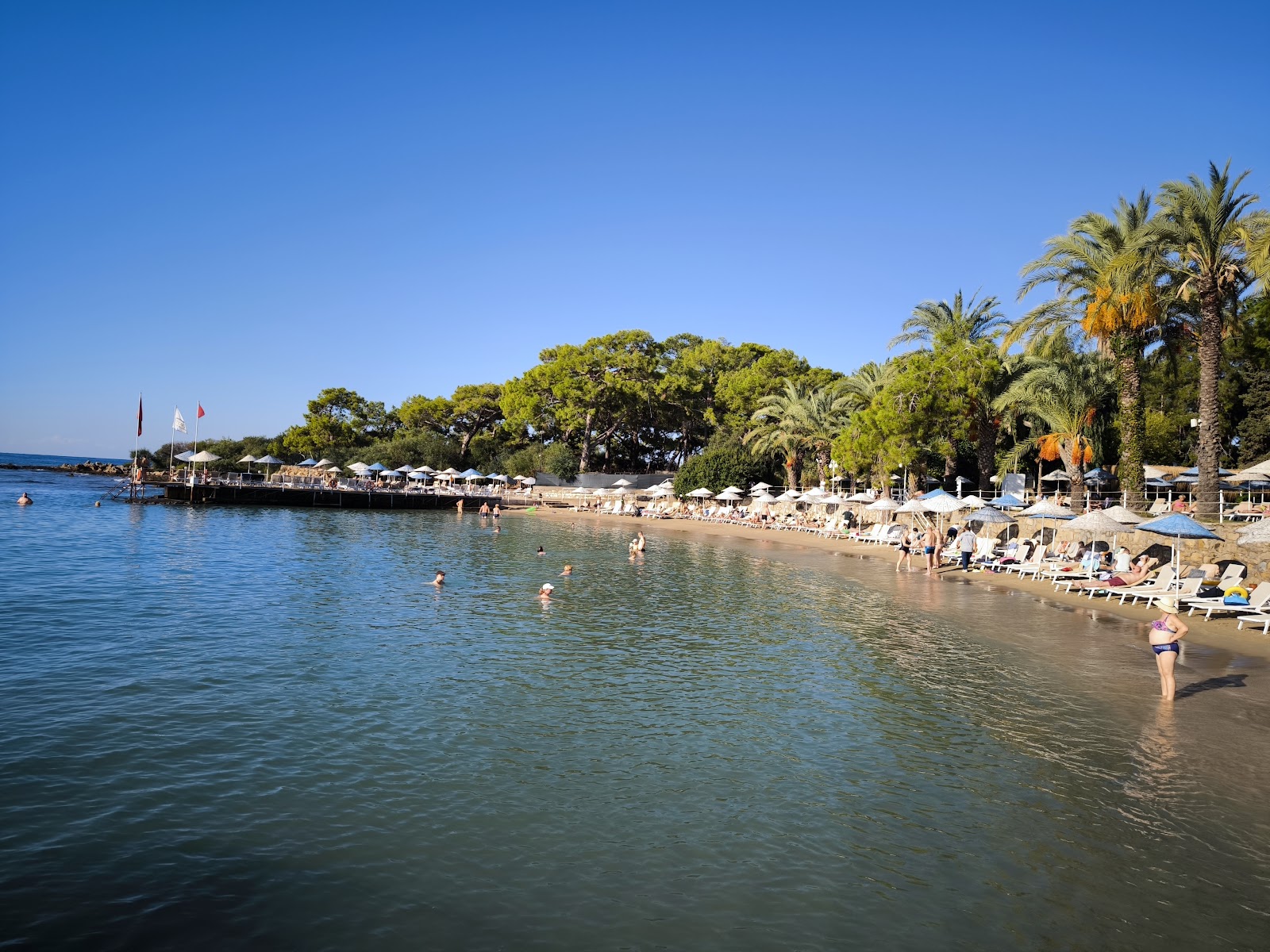 Foto von Utopia Resort & Residence Beach mit sehr sauber Sauberkeitsgrad