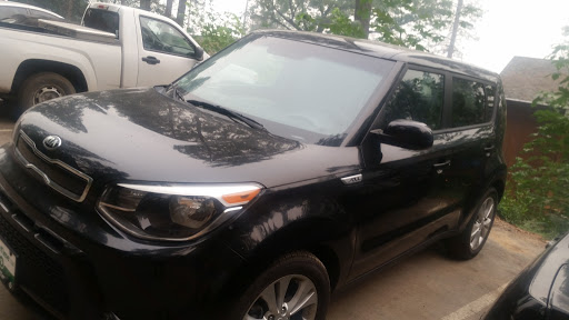 Used Car Dealer «DriveTime Used Cars», reviews and photos, 4081 N Blackstone Ave, Fresno, CA 93726, USA