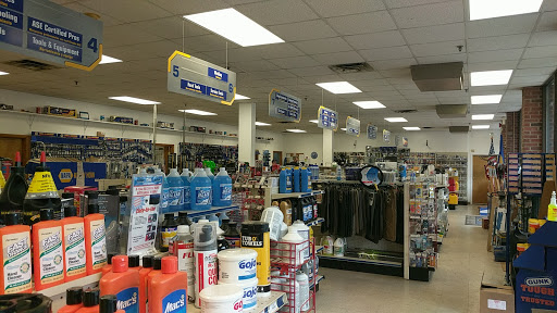 Auto Parts Store «NAPA Auto Parts - Wheelocks Auto Group XI», reviews and photos, 531 W Grove St, Middleborough, MA 02346, USA