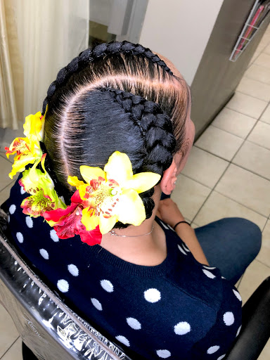 Beauty Salon «Salon Plaza Laurel», reviews and photos, 925 Fairlawn Ave, Laurel, MD 20707, USA