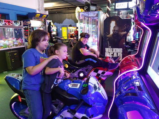 Amusement Center «Xtreme Fun Center», reviews and photos, 13211 93rd St N, Largo, FL 33773, USA