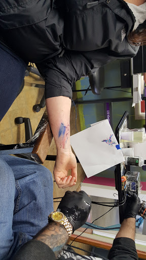 Tattoo Shop «The Clinic Tattoo», reviews and photos, 4181 Wheaton Way #3, Bremerton, WA 98310, USA