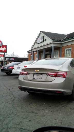 Liquor Store «Salem Beverage and Market ( State Liquor Agency)», reviews and photos, 3440 Salem Ave, Dayton, OH 45406, USA