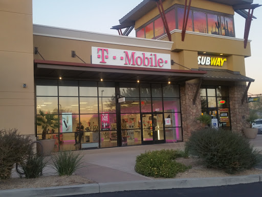 T-Mobile, 2330 W Happy Valley Rd, Phoenix, AZ 85085, USA, 