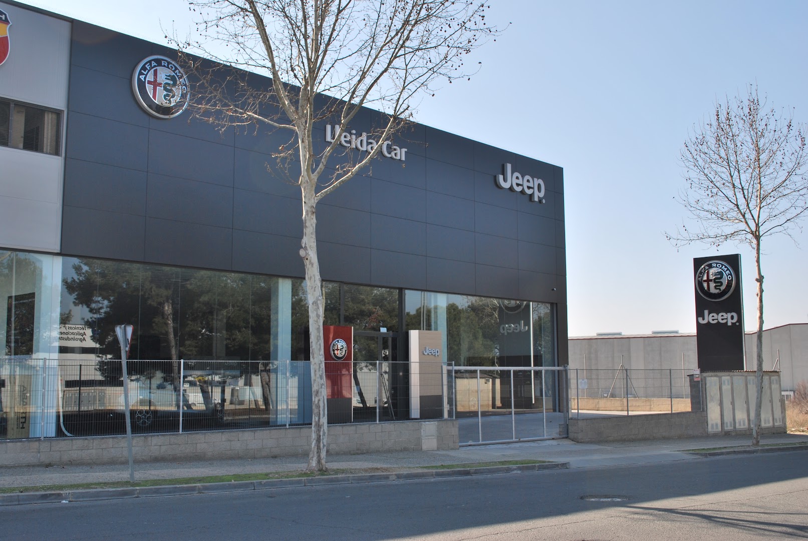 Lleida car - Jeep