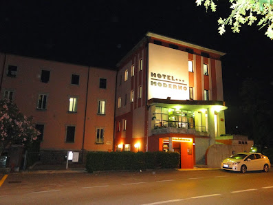 Hotel Moderno Viale Vittorio Veneto, 53, 24064 Grumello del Monte BG, Italia