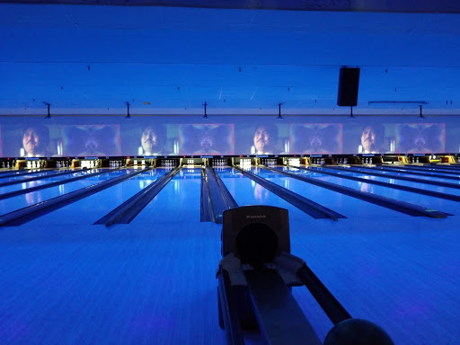 Bowling Alley «Brunswick Zone Lowell Lanes», reviews and photos, 647 Pawtucket Blvd, Lowell, MA 01854, USA