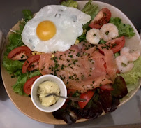 Salade du Crêperie Bretonne - Bar & Restaurant de spécialités de Galettes et Crêpes fait maison, à base de produits frais à Orléans - n°3
