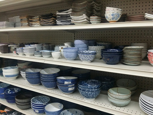 Asian Grocery Store «Boo Han Oriental Market», reviews and photos, 1313 SE 82nd Ave, Portland, OR 97216, USA