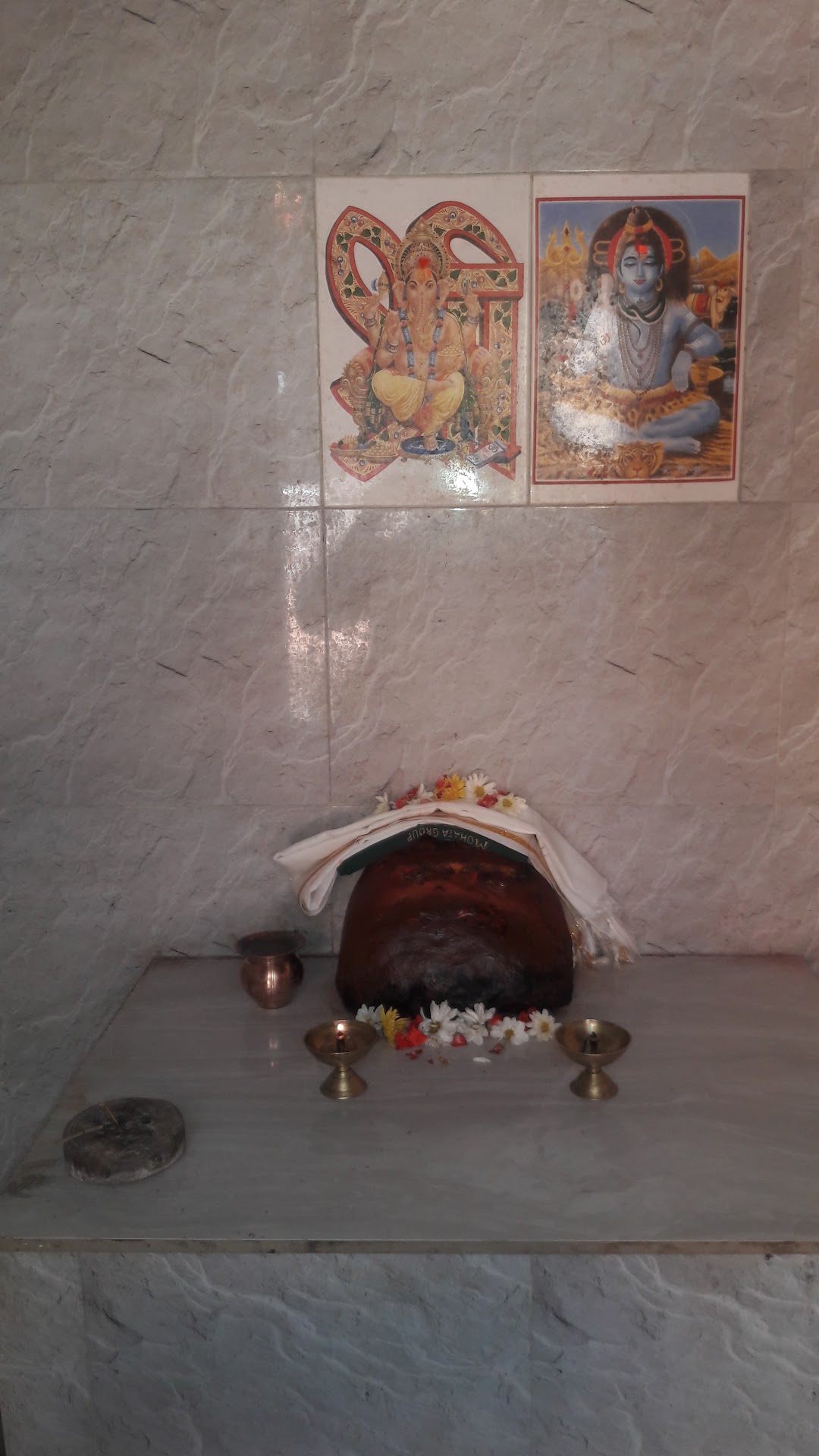 ಶ್ರೀ ಮಸೋಬಾ ಮಂದಿರ.ನಿರ್ಮಿಸಿದವರು-ಶಾಲಿನಿಬಾಯಿ ಶಾಮಸುಂದರ ಪೋಳ.