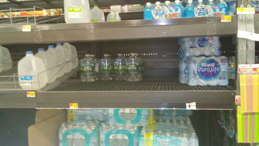 Department Store «Walmart Supercenter», reviews and photos, 742 Main St, North Oxford, MA 01537, USA