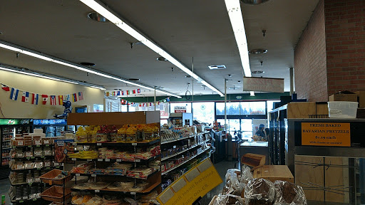 Grocery Store «Save U More Grocery Super Market», reviews and photos, 23636 104th Ave SE, Kent, WA 98031, USA