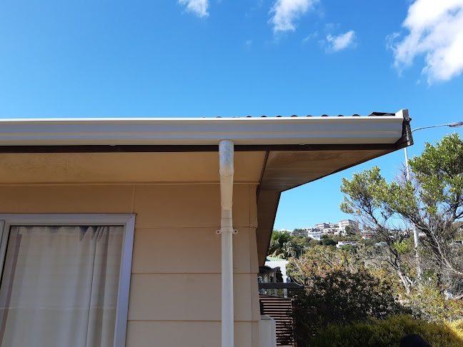 Toby's Roof & Gutter Phone number