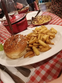 Sandwich au poulet du Restaurant français La Ferme à Dédé Grenoble Gare - n°7