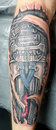 Tattoo Shop «Son Of Ink Tattoos & Body Piercing», reviews and photos, 2181 Crain Hwy, Waldorf, MD 20601, USA