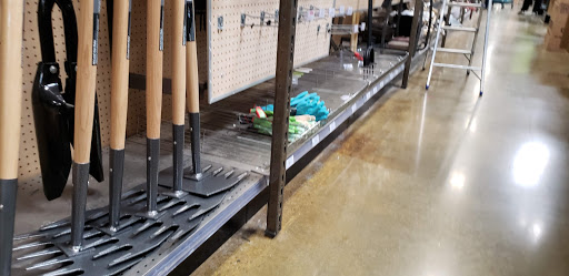 Hardware Store «Orchard Supply Hardware», reviews and photos, 2110 Middlefield Rd, Redwood City, CA 94063, USA