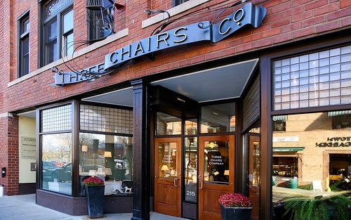 Three Chairs Co, 215 S Ashley St, Ann Arbor, MI 48104, USA, 