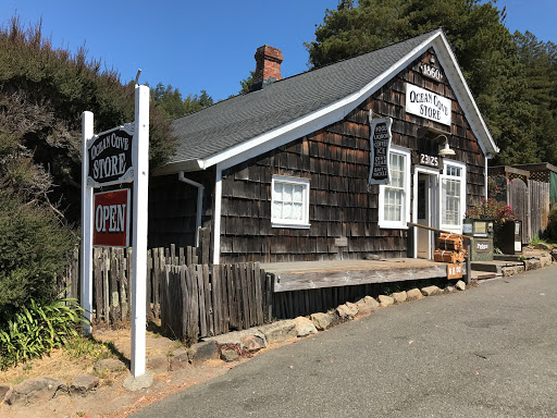 General Store «Ocean Cove General Store», reviews and photos, 23125 CA-1, Jenner, CA 95450, USA