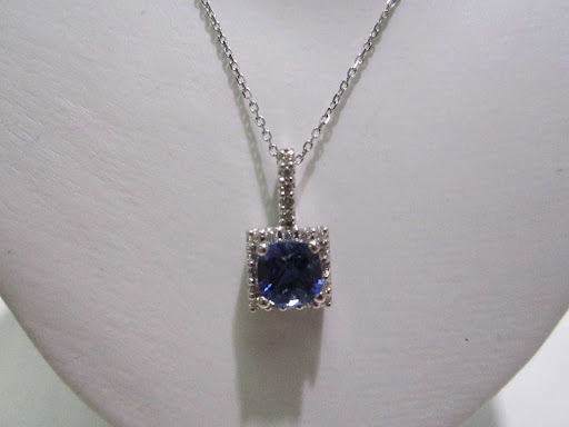 Jeweler «Cloverleaf Jewelry & Gifts», reviews and photos, 24 Airport Rd, White River Junction, VT 05001, USA