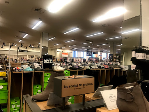 Shoe Store «DSW Designer Shoe Warehouse», reviews and photos, 300 E Colorado Blvd #250, Pasadena, CA 91101, USA