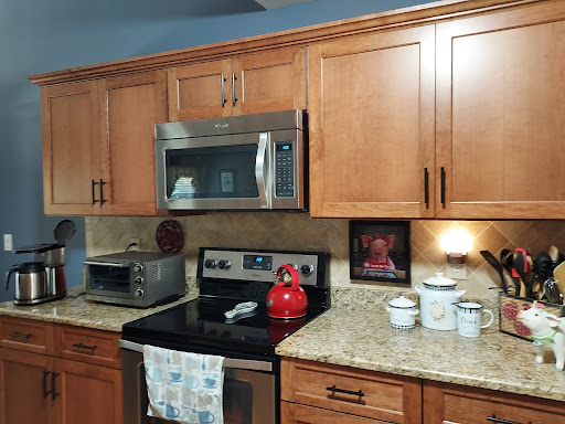 Cabinet Store «Extraordinary Kitchens, llc.», reviews and photos, 31747 W 8 Mile Rd, Livonia, MI 48152, USA