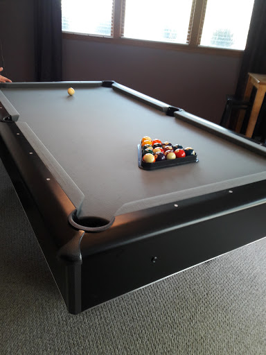 Milwaukee Pool Table Movers