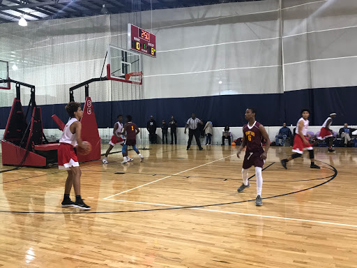 Outdoor Sports Store «Ho Chunk Sports and Expo Center», reviews and photos, 10 Southland Dr, Lynwood, IL 60411, USA