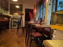 Atmosphère du Restaurant français La Pharmacie à Paris - n°11