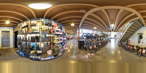 Bicycle Store «Madison & Davis Bicycle Shop», reviews and photos, 912 S 8th St, Quincy, IL 62301, USA