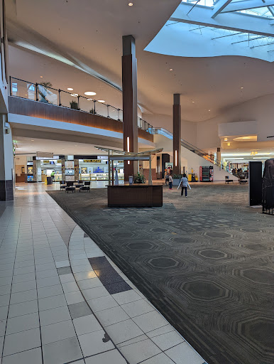 Shopping Mall «University Mall», reviews and photos, 2200 E Fowler Ave, Tampa, FL 33612, USA