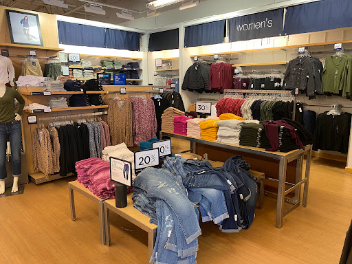 Shopping Mall «Silver Sands Premium Outlets», reviews and photos, 10562 Emerald Coast Pkwy W, Miramar Beach, FL 32550, USA