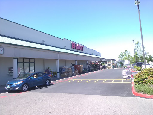 Department Store «Bi-Mart», reviews and photos, 514 W Main St, Molalla, OR 97038, USA