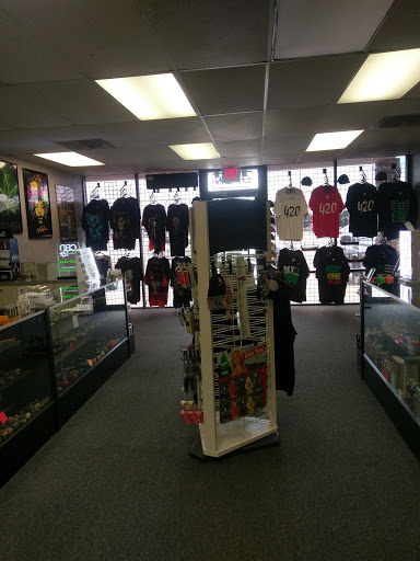 Tobacco Shop «Smoke Shop 21», reviews and photos, 11277 Northwest Hwy #150, Dallas, TX 75238, USA