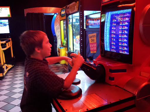 Movie Theater «AMC Classic Windsor Square 7», reviews and photos, 175 S Seven Oaks Dr, Knoxville, TN 37922, USA