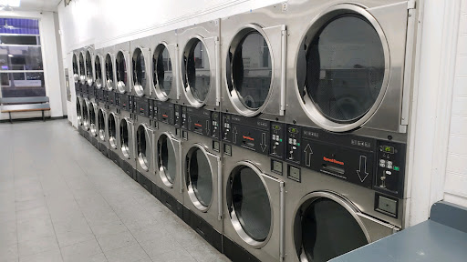 Laundromat «Mrs. Bubbles Coin Laundry», reviews and photos, 6671 Magnolia Ave, Riverside, CA 92506, USA