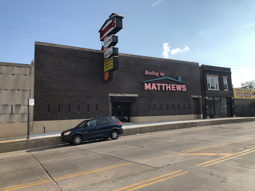 Roofing Contractor «Matthews Roofing», reviews and photos, 3739 W North Ave, Chicago, IL 60647, USA