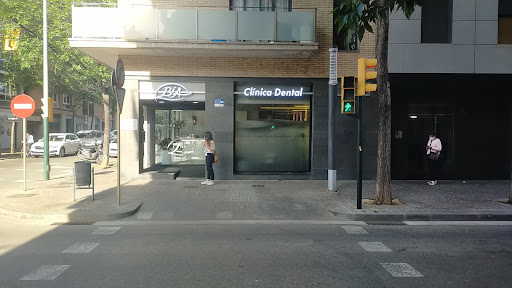 Clínica Dental Bia - Agudes en Girona, Girona
