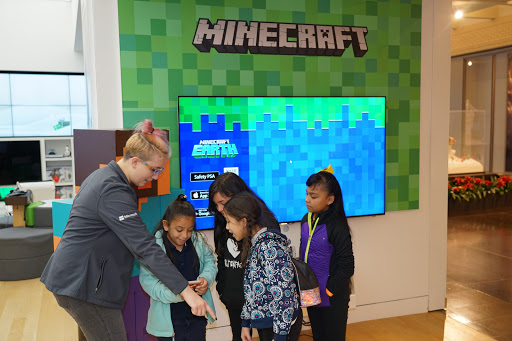 Computer Store «Microsoft Store - NorthPark Center», reviews and photos, 8687 N Central Expy #1612, Dallas, TX 75225, USA