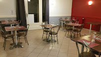 Atmosphère du Restaurant Le Beyel à Origne - n°5